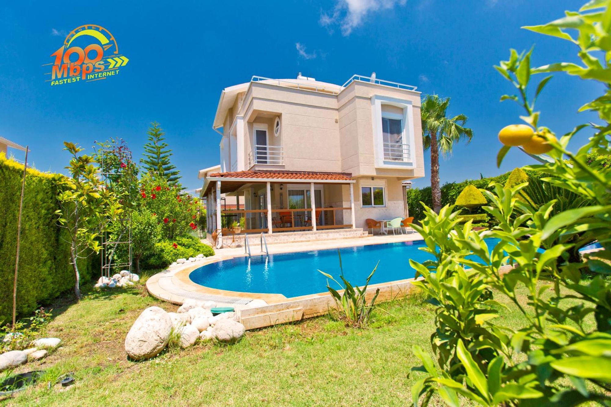 Paradise Town Villa Art Белек Екстер'єр фото