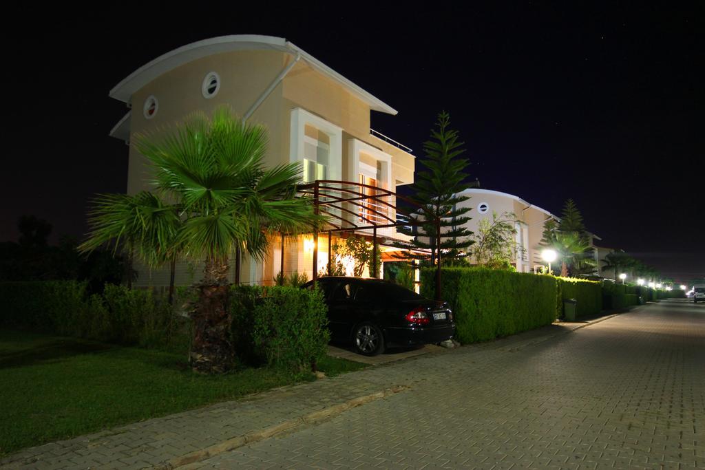 Paradise Town Villa Art Белек Екстер'єр фото