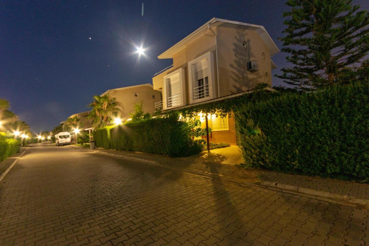 Paradise Town Villa Art Белек Екстер'єр фото