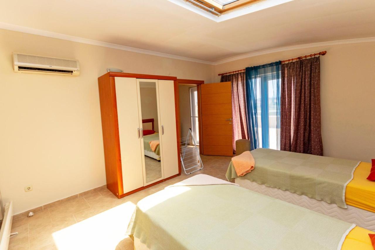 Paradise Town Villa Art Белек Екстер'єр фото